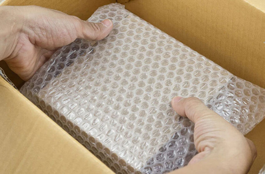   எதற்காக இந்த பப்பில் ராப் (Bubble Wrap) கண்டுபிடிக்கப்பட்டது.. விஷயம் தெரிந்தால் ஆச்சரியப்படுவீர்கள்..