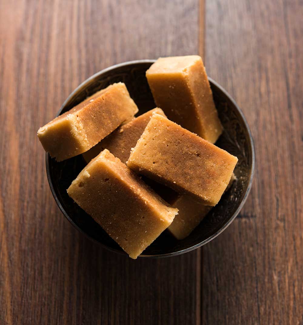 Mysore pak or Mysuru Paaka is south indian cake like sweet